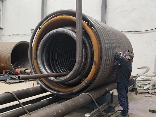 鍋爐螺旋盤(pán)管加工